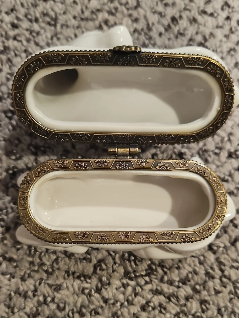 Vintage White Horse Trinket Box